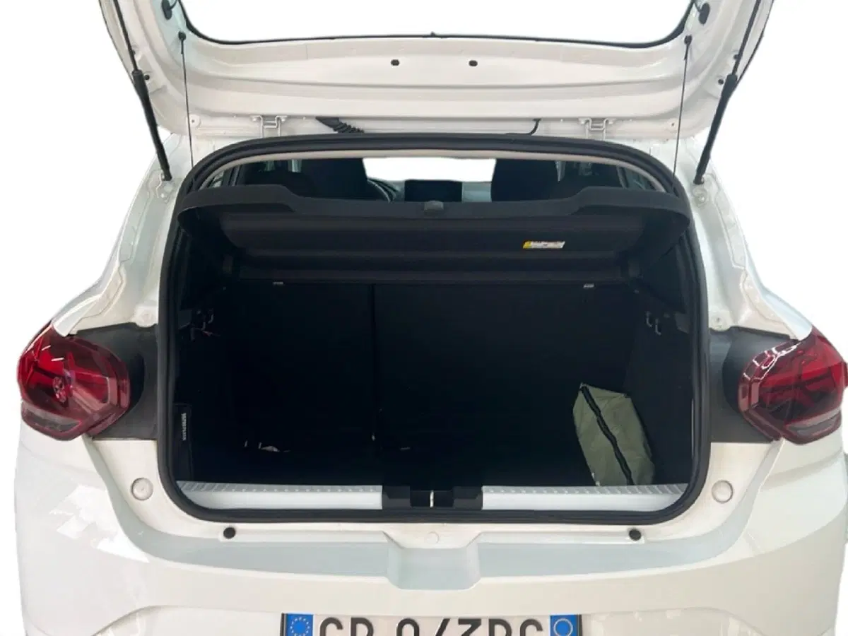 Dacia Sandero Streetway usata a Roma (10)