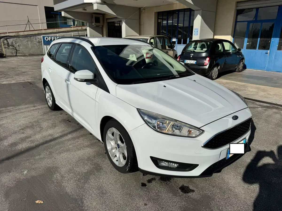 Ford Focus Station Wagon usata a Macerata (3)
