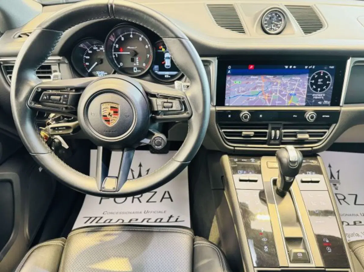 Porsche Macan usata a Torino (13)