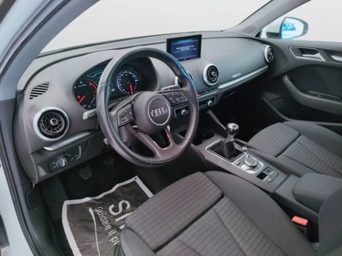 Audi A3 Sportback usata a Teramo (15)