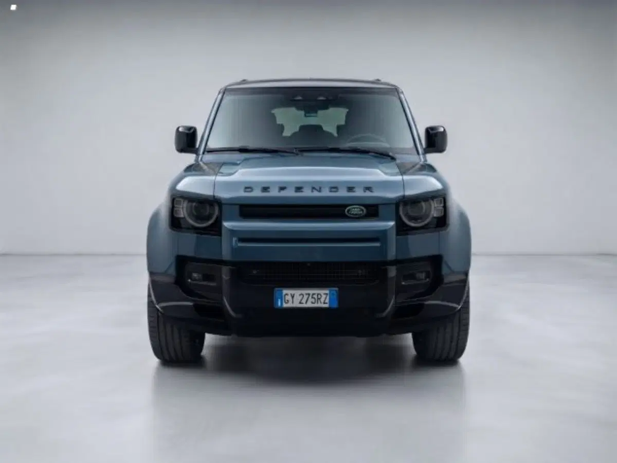 Land Rover Defender usata a Lucca