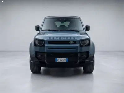 Land Rover Defender 90 3.0d i6 mhev X-Dynamic HSE awd 250cv auto del 2025 usata a Massarosa