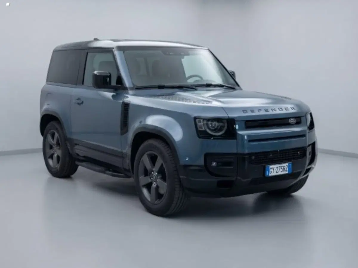 Land Rover Defender usata a Lucca (3)