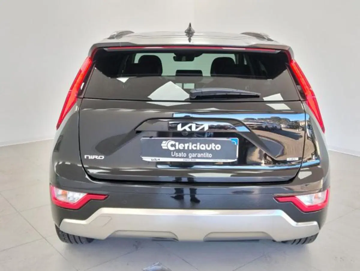 Kia Niro usata a Como (7)