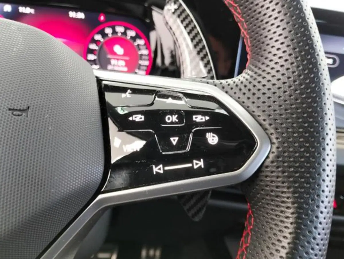 Volkswagen Golf usata a Como (12)