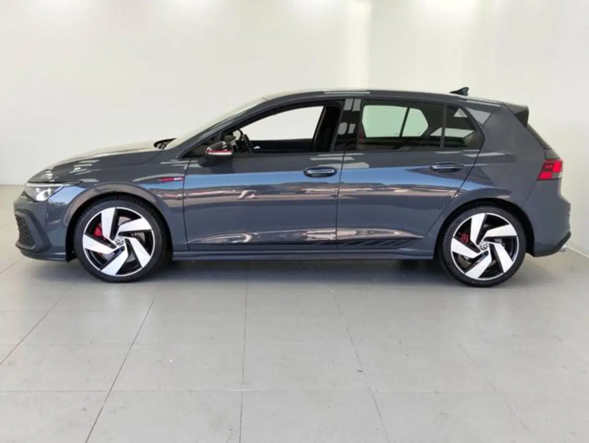 Volkswagen Golf usata a Como (8)