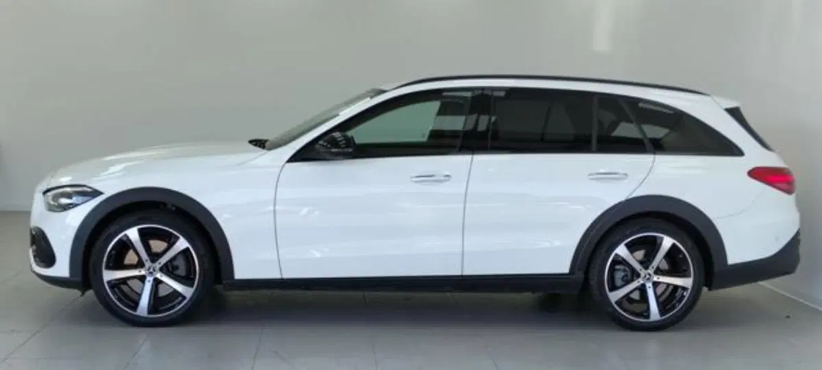 Mercedes-Benz Classe C Station Wagon usata a Como (8)