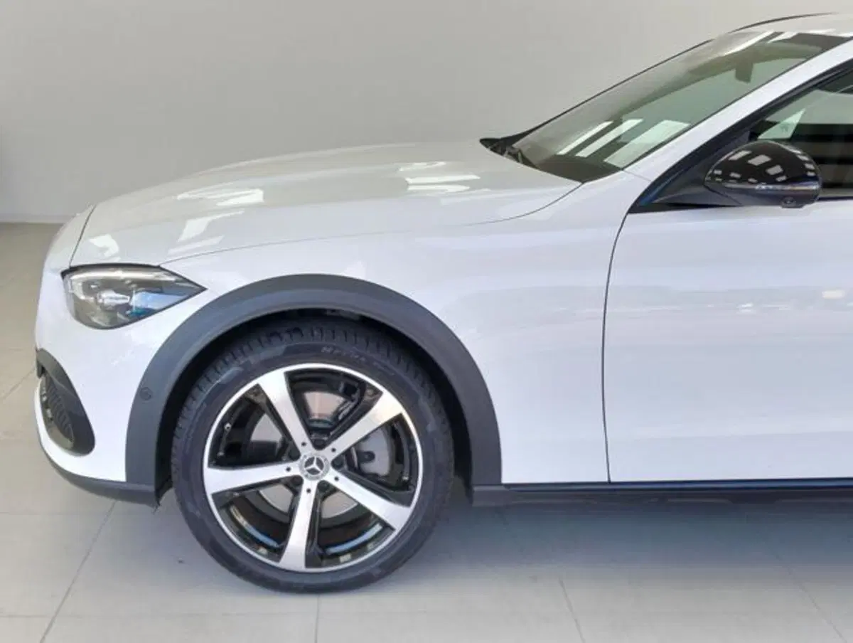 Mercedes-Benz Classe C Station Wagon usata a Como (9)