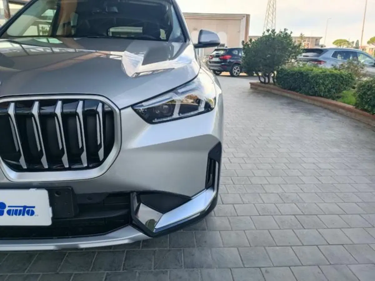 BMW X1 nuova a Pisa (12)