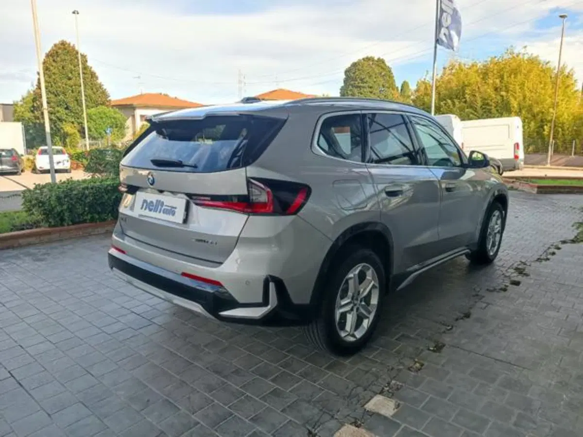 BMW X1 nuova a Pisa (13)