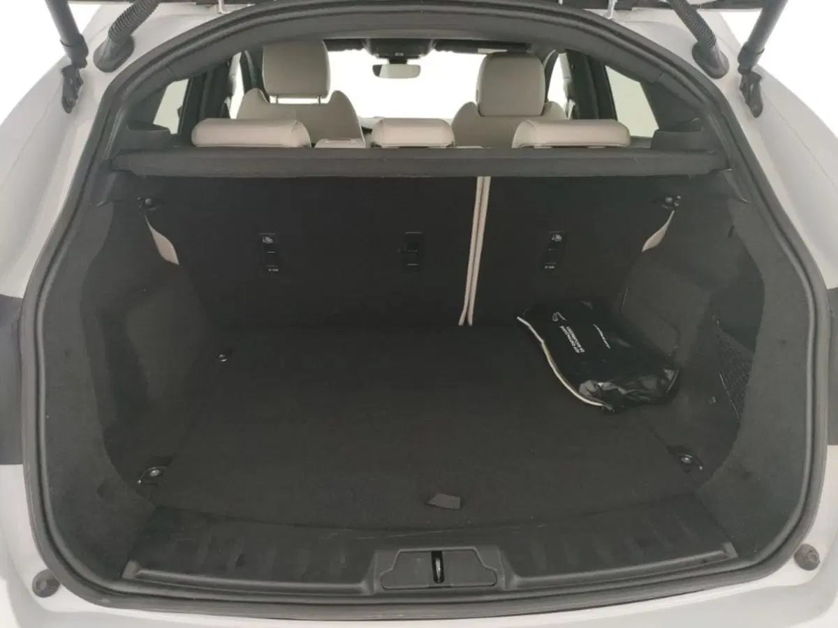 Jaguar E-Pace usata a Ragusa (13)
