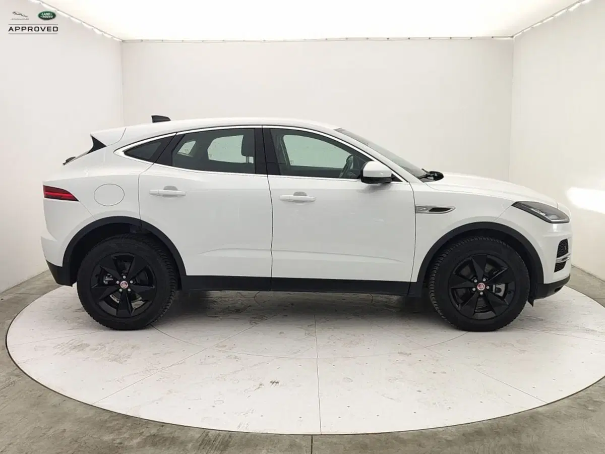 Jaguar E-Pace usata a Ragusa (6)