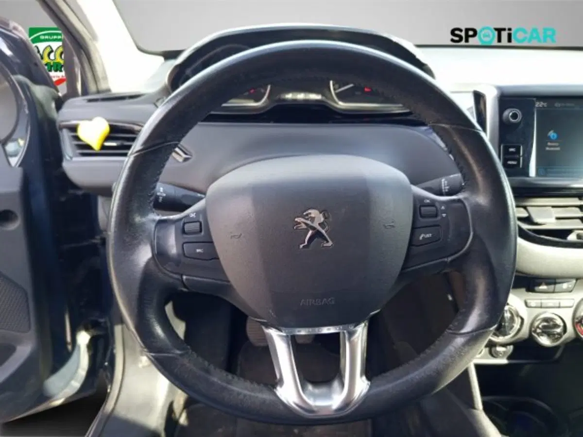 Peugeot 208 usata a Frosinone (11)