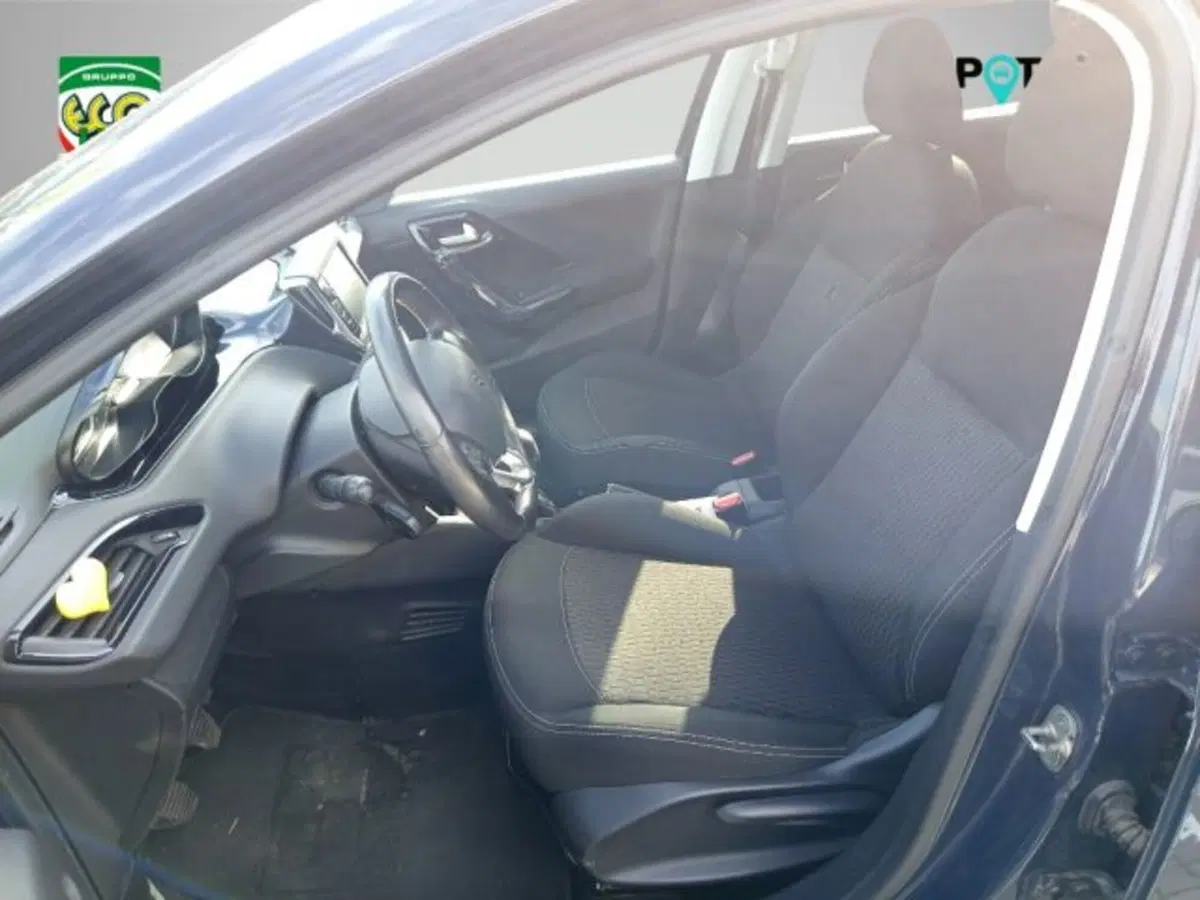 Peugeot 208 usata a Frosinone (8)
