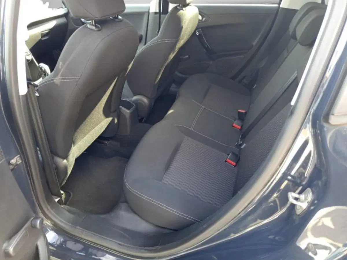Peugeot 208 usata a Frosinone (9)
