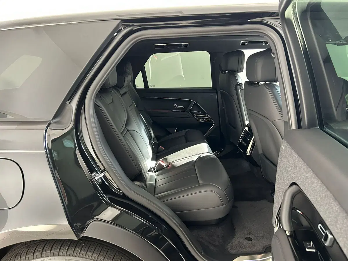 Land Rover Range Rover Sport usata a Ferrara (5)