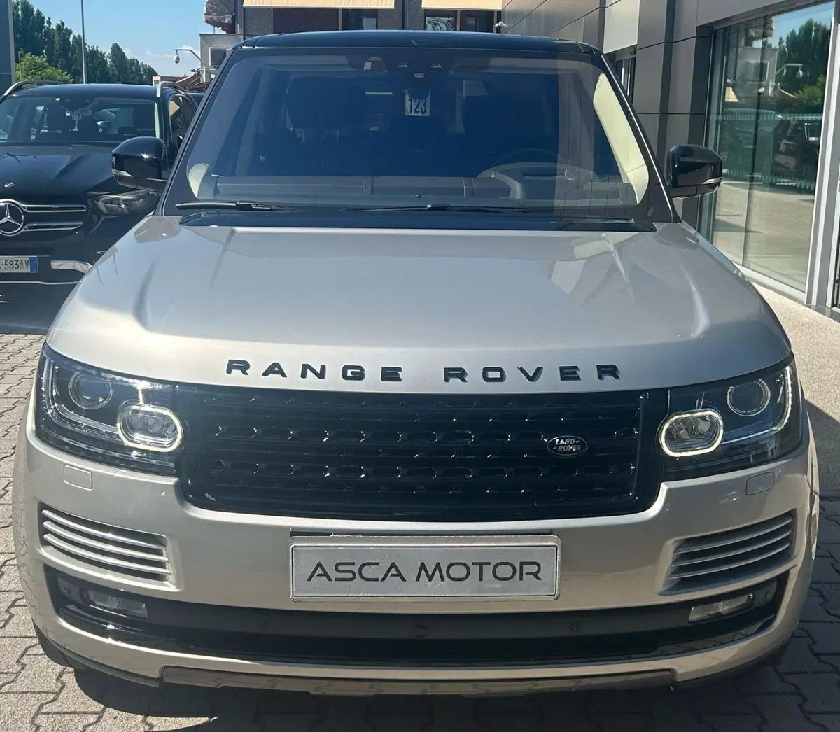 Land Rover Range Rover usata a Ferrara (8)