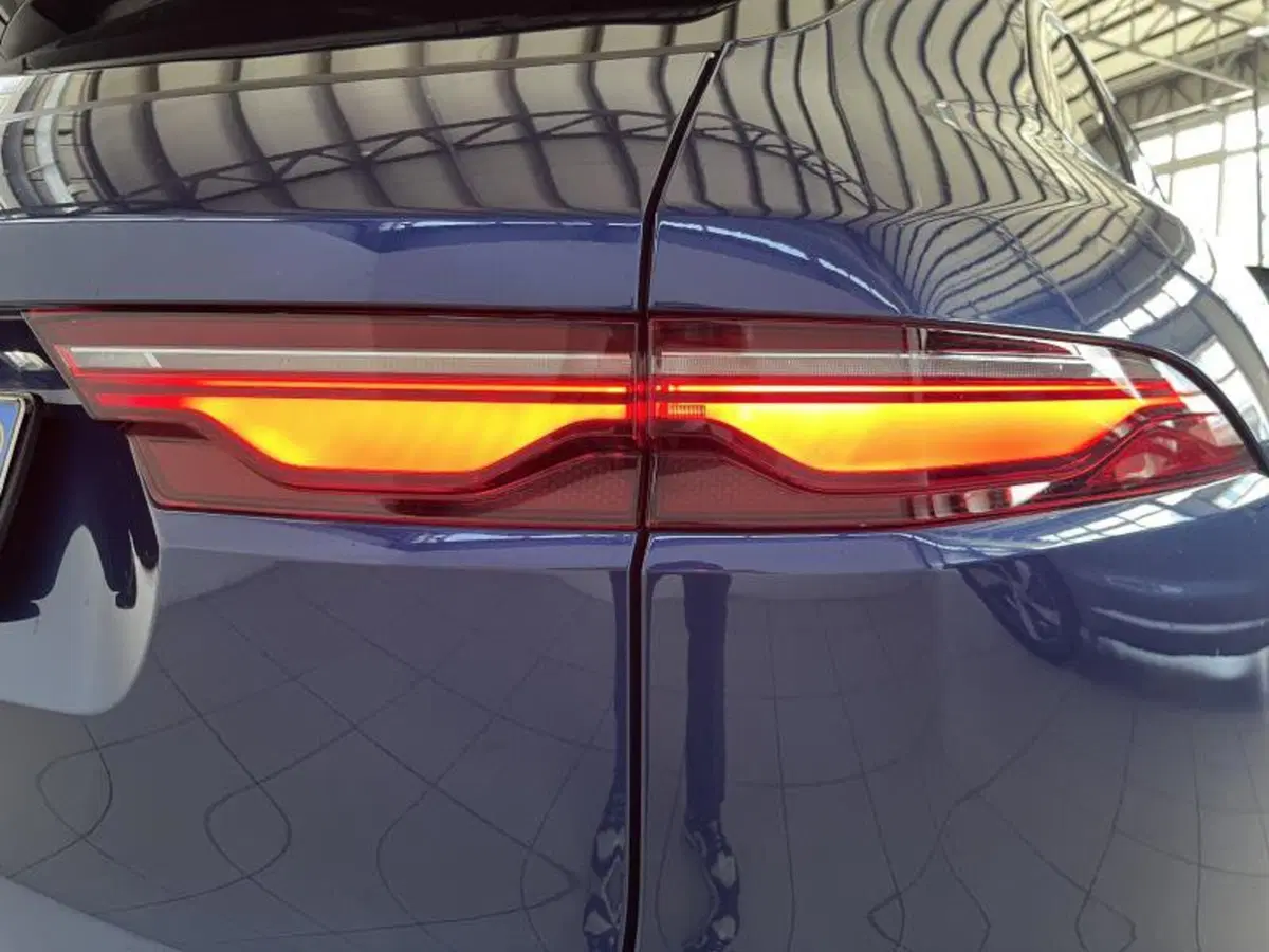 Jaguar F-Pace usata a Venezia (9)