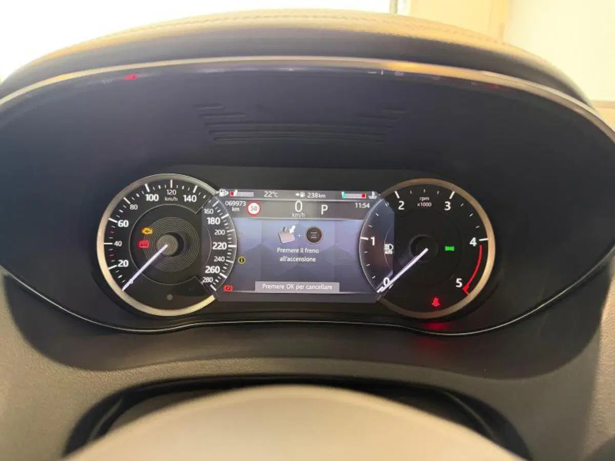 Jaguar E-Pace usata a Venezia (11)