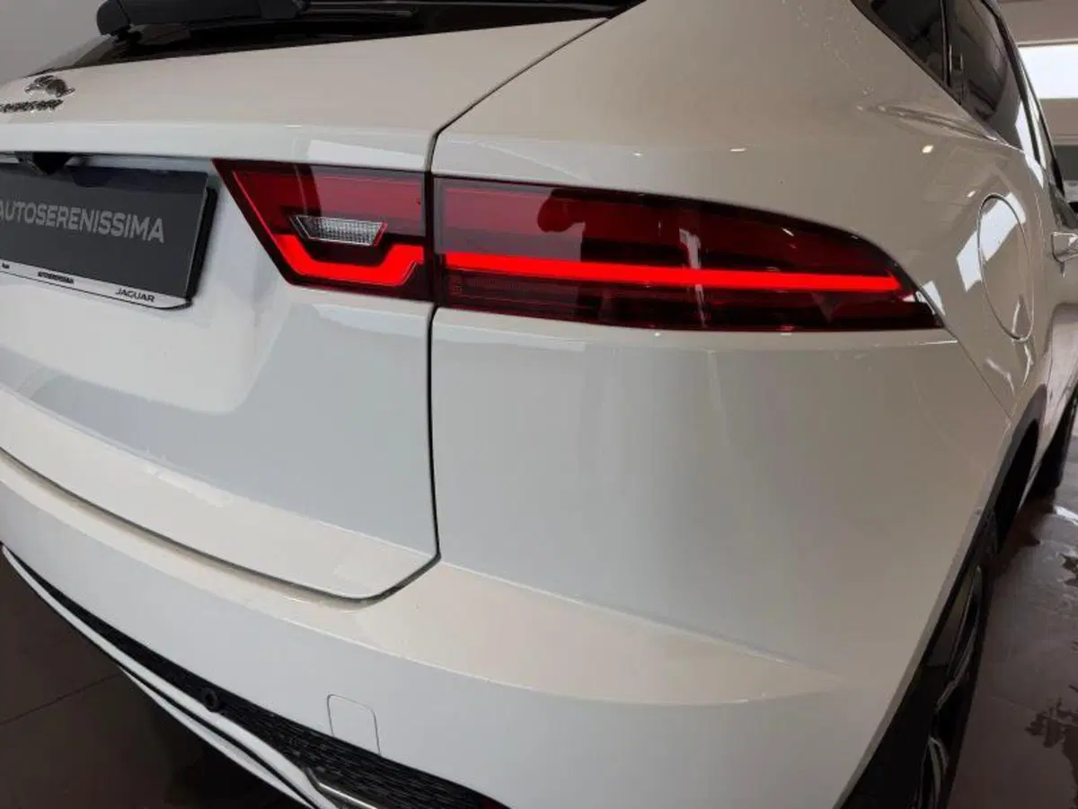 Jaguar E-Pace usata a Venezia (3)