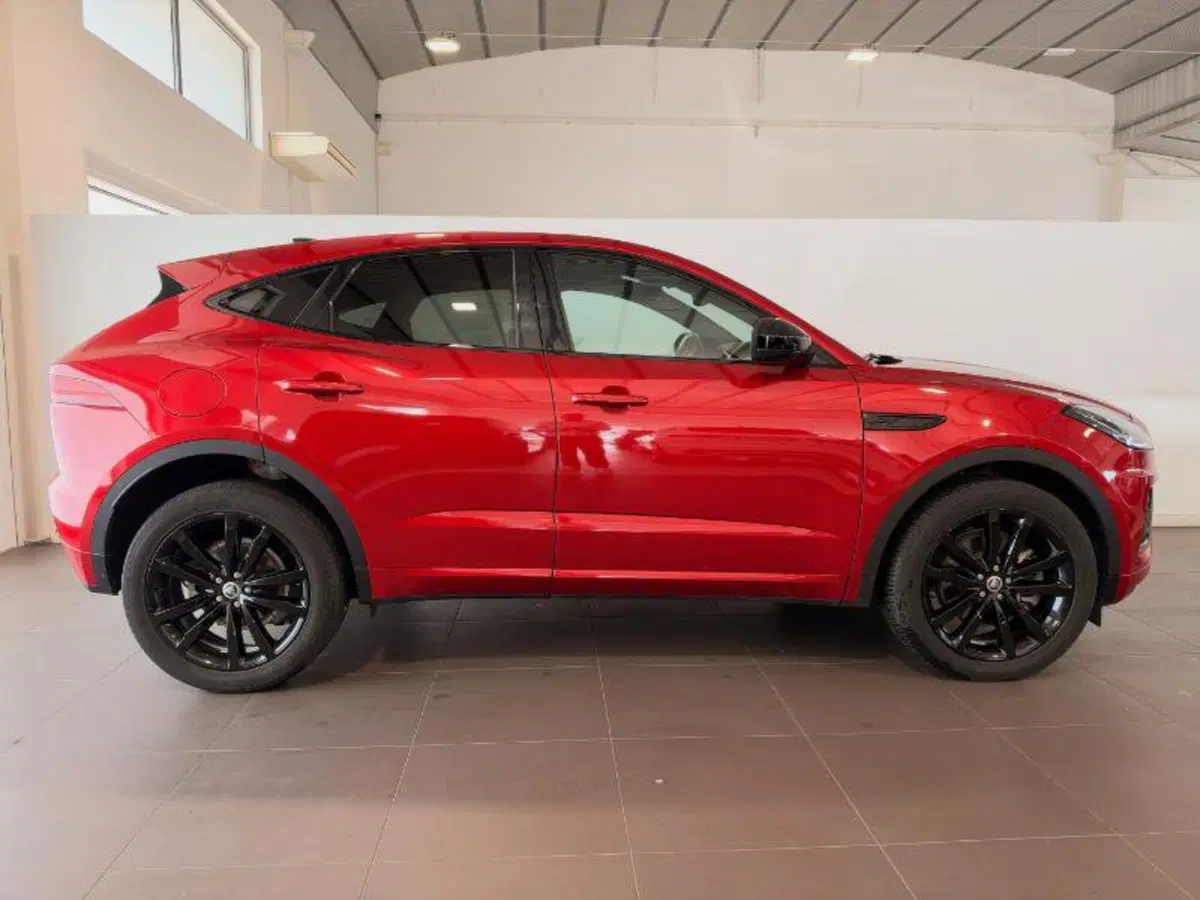 Jaguar E-Pace usata a Venezia (6)