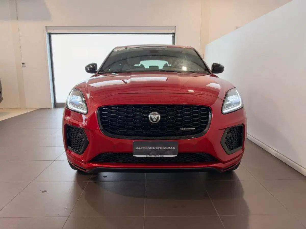 Jaguar E-Pace usata a Venezia (8)