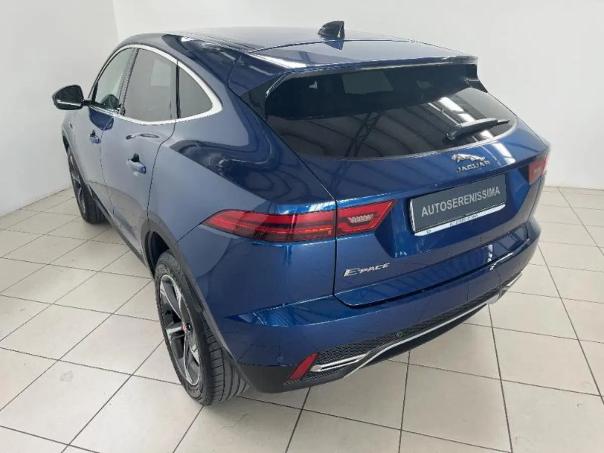 Jaguar E-Pace usata a Venezia (2)