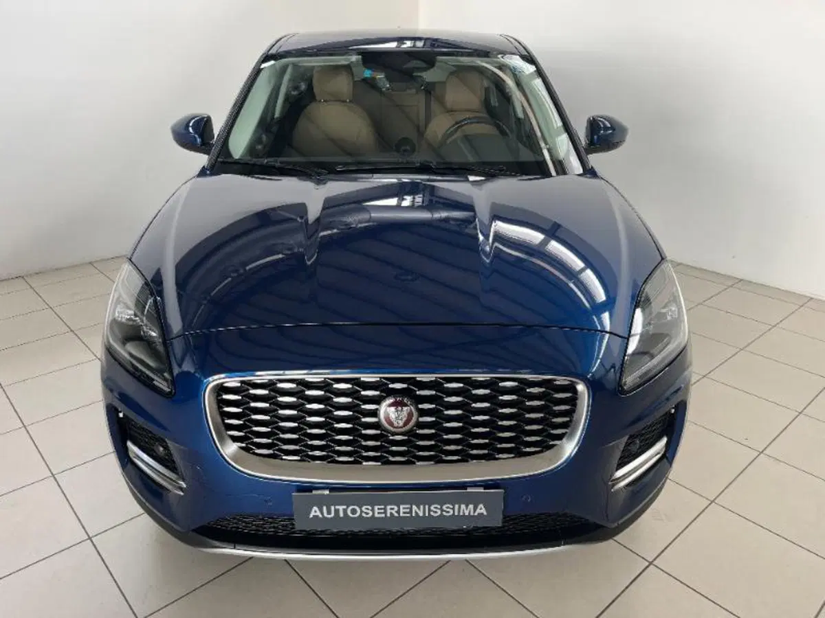 Jaguar E-Pace usata a Venezia (6)