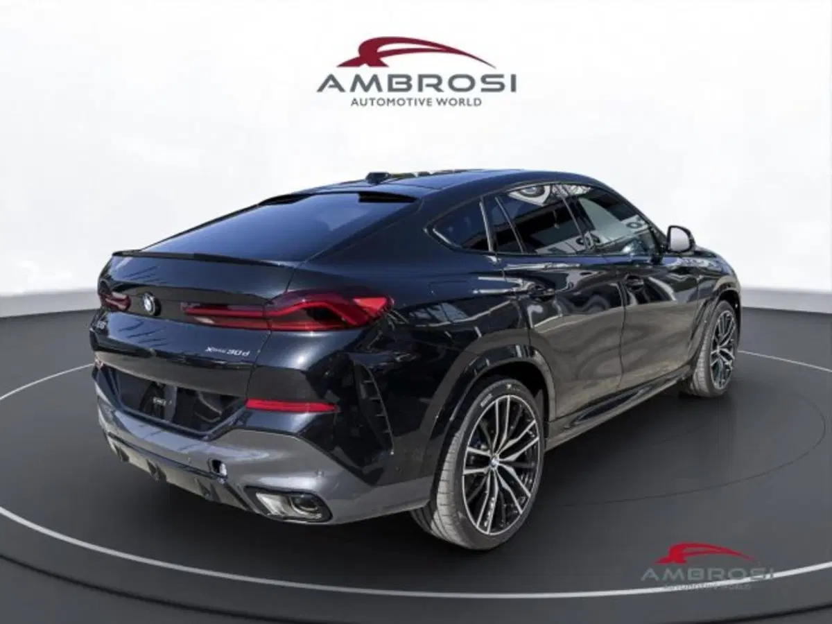 BMW X6 nuova a Perugia (3)