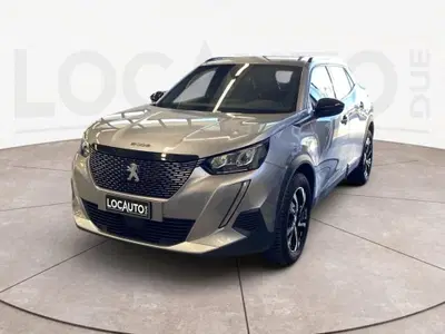 Peugeot 2008 PureTech 130 S&S Allure Pack del 2023 usata a Torino