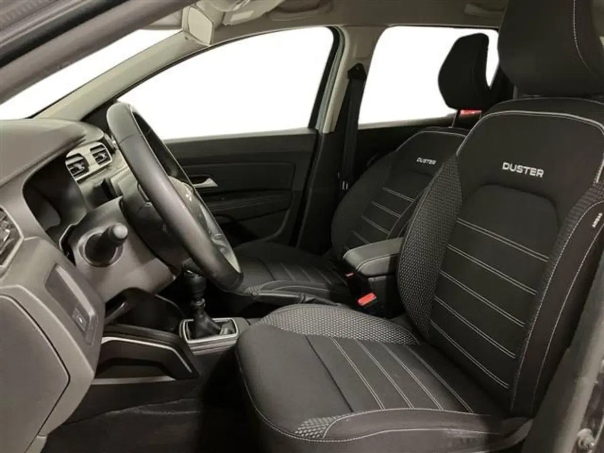 Dacia Duster usata a Como (10)