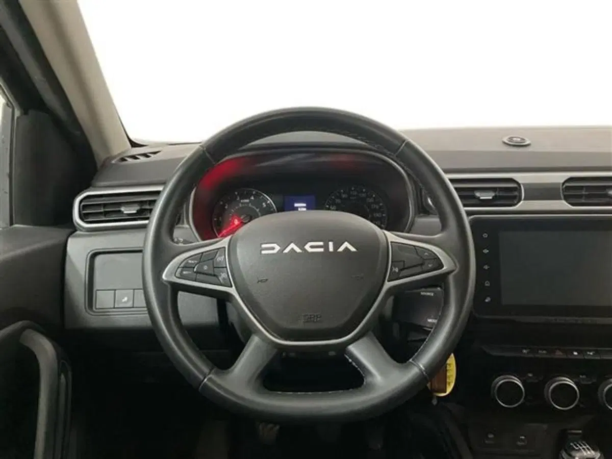 Dacia Duster usata a Como (16)