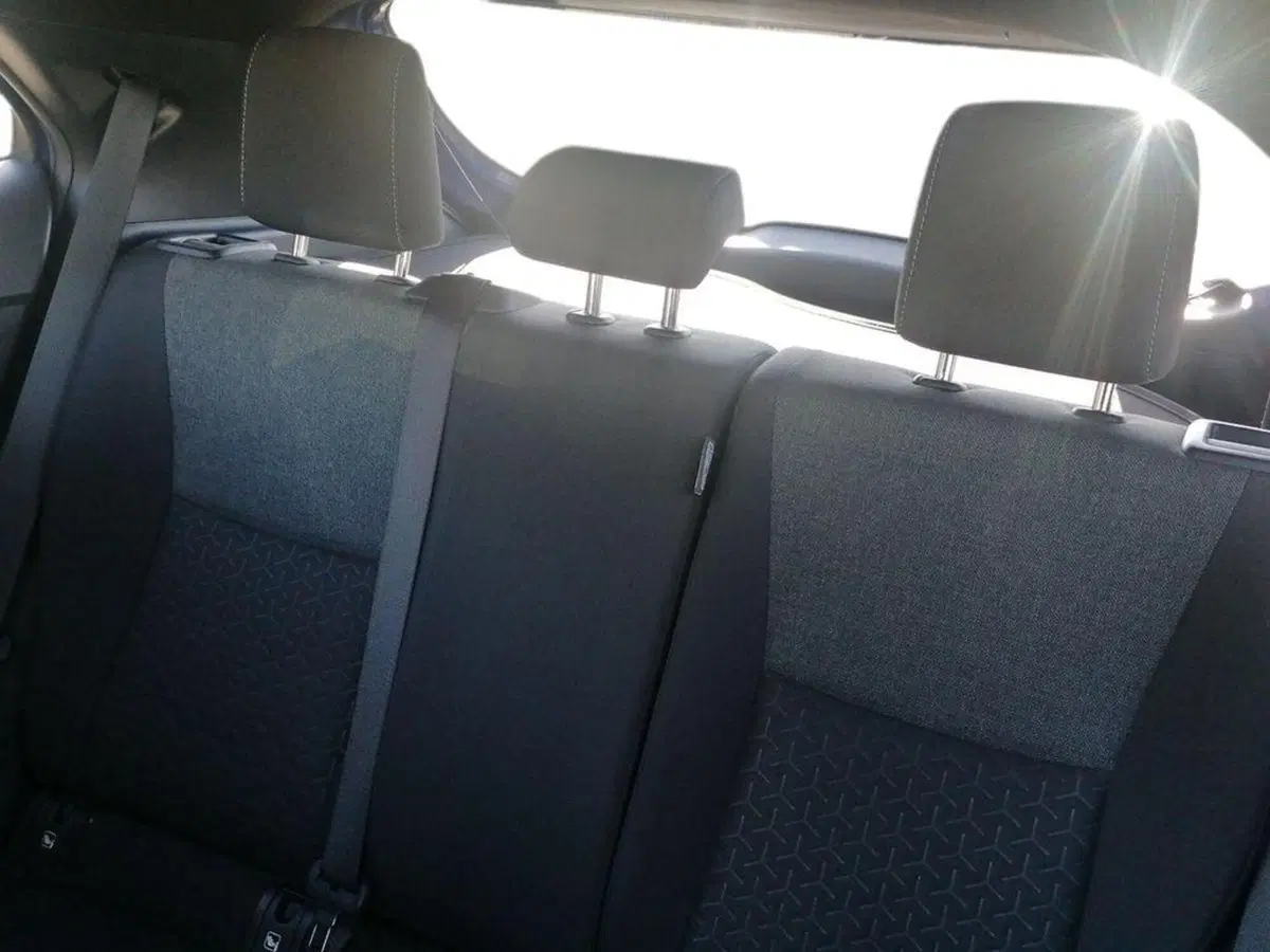 Toyota Yaris Cross usata a Roma (11)