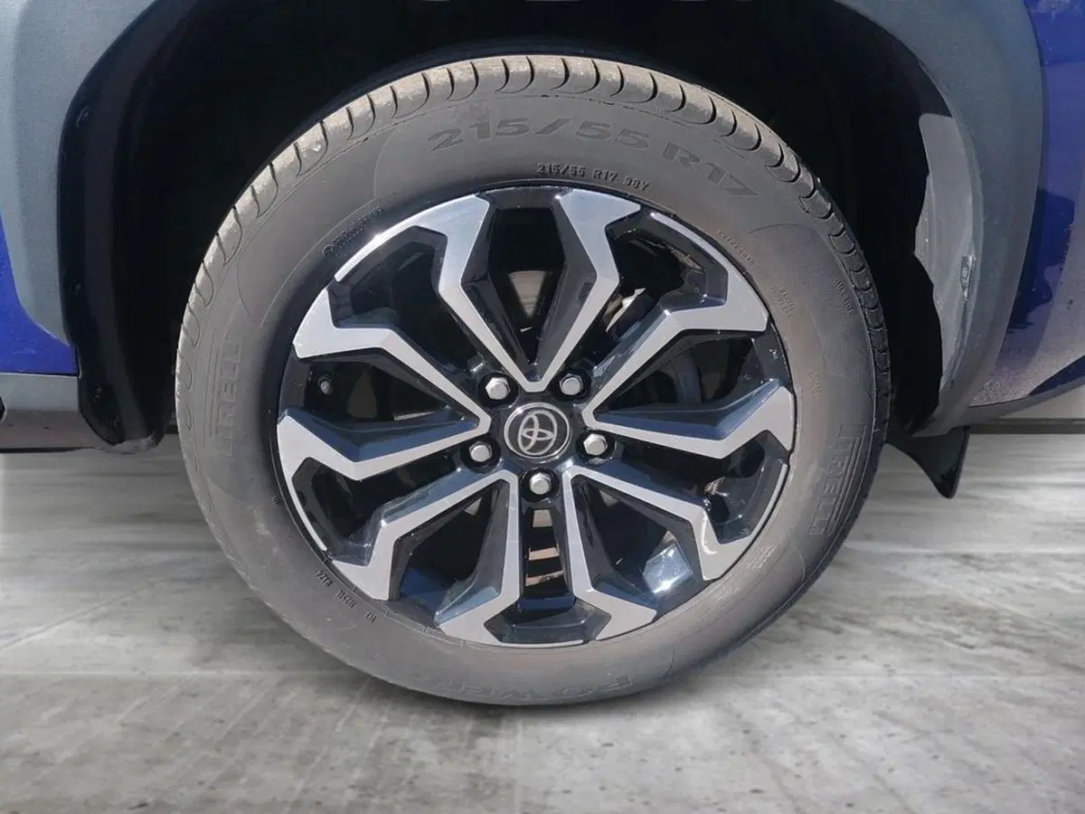 Toyota Yaris Cross usata a Roma (12)
