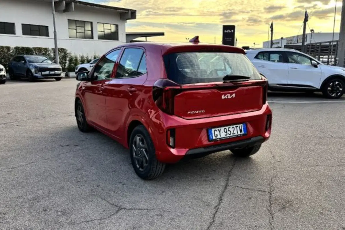 Kia Picanto usata a Latina (5)