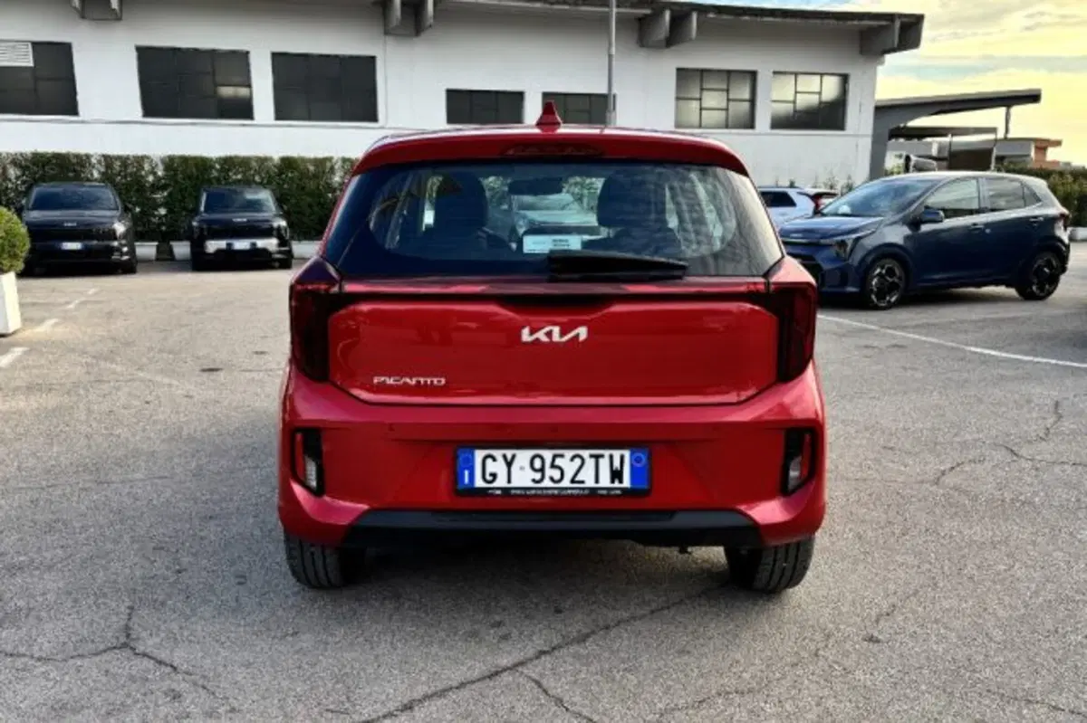 Kia Picanto usata a Latina (6)