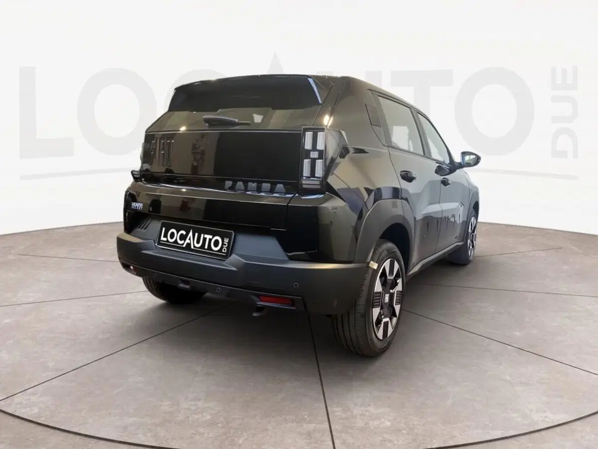 Fiat Grande Panda nuova a Torino (4)