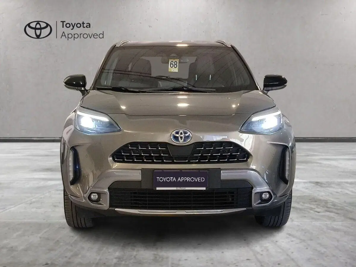 Toyota Yaris Cross usata a Genova (13)