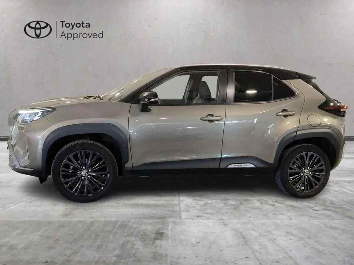 Toyota Yaris Cross usata a Genova (3)