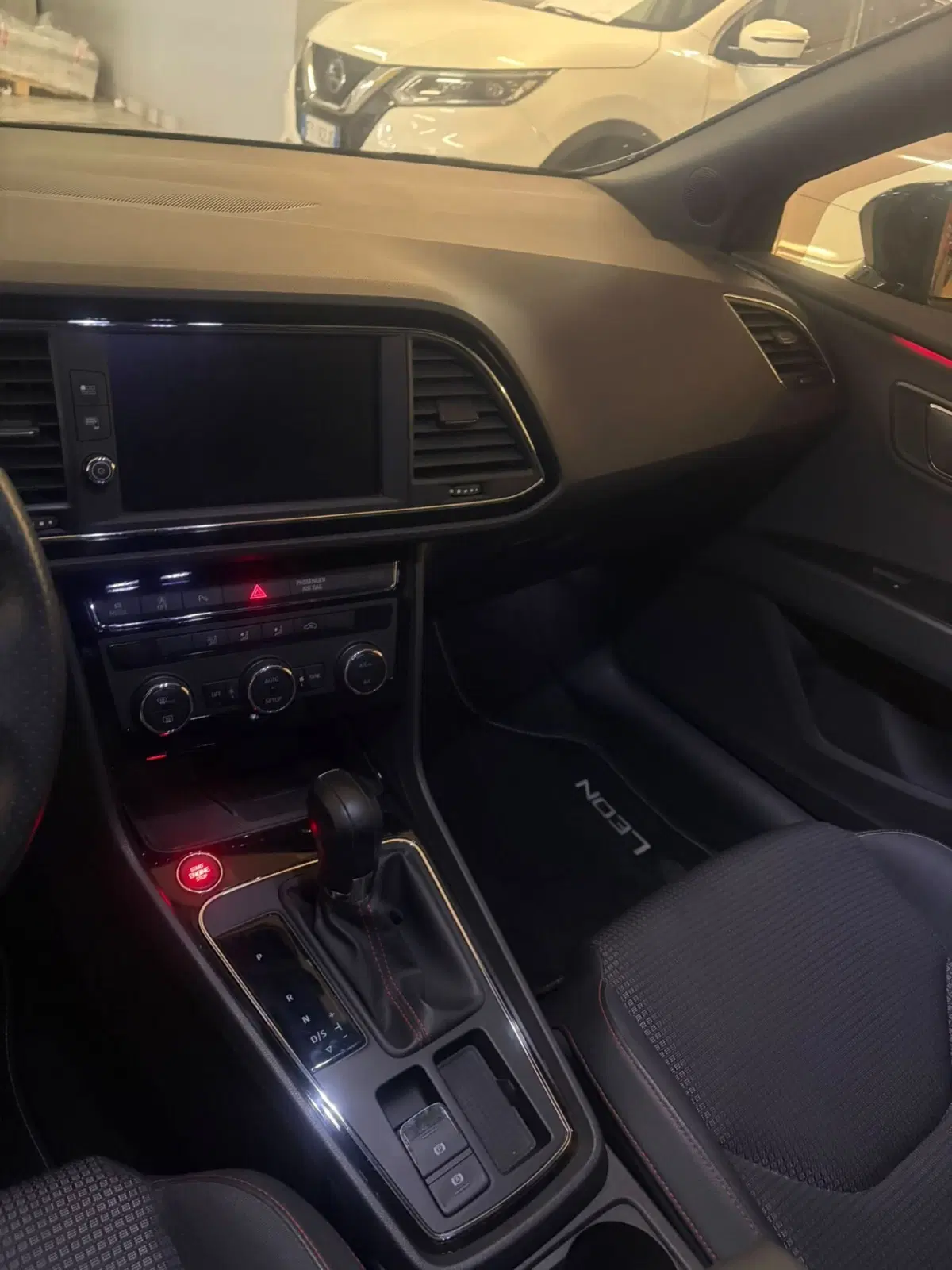 SEAT Leon usata a Cagliari (6)