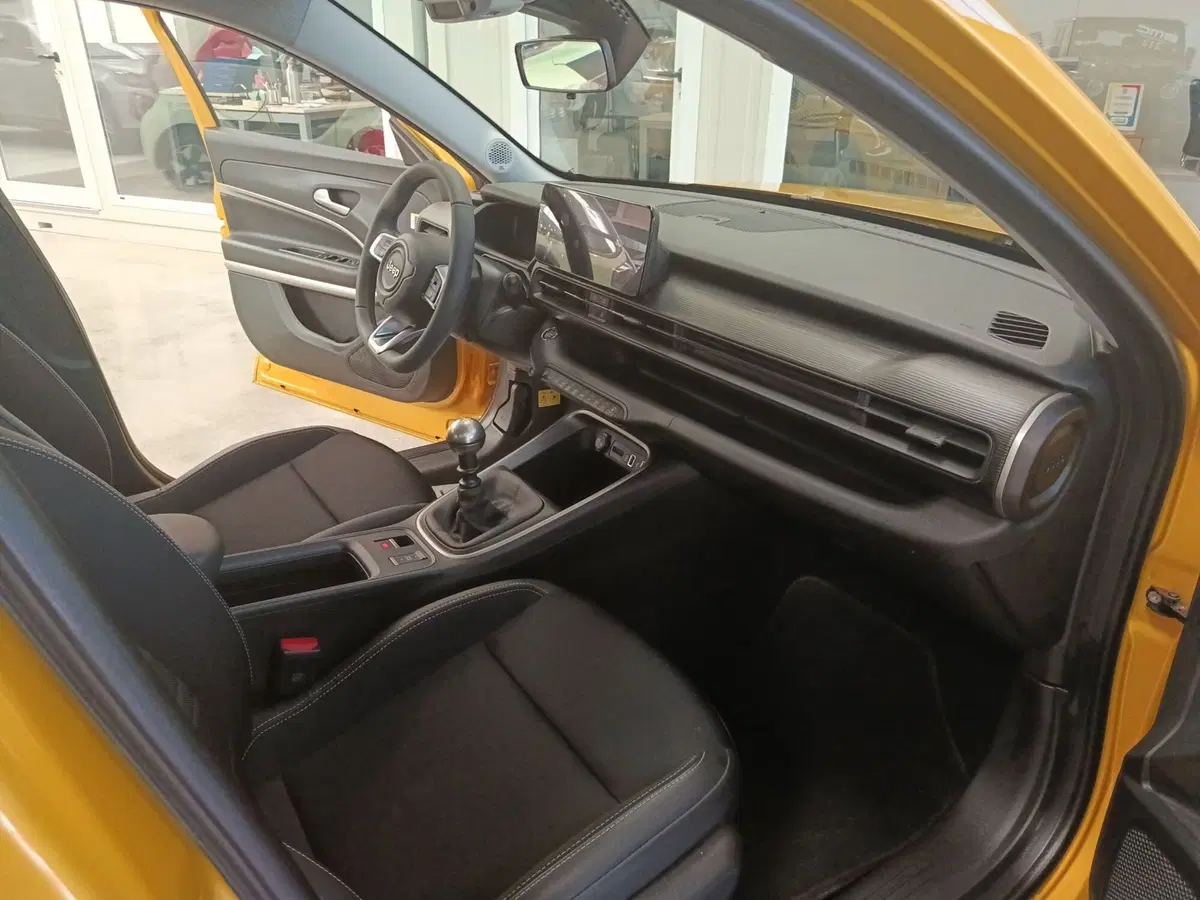 Jeep Avenger usata a Monza e Brianza (18)