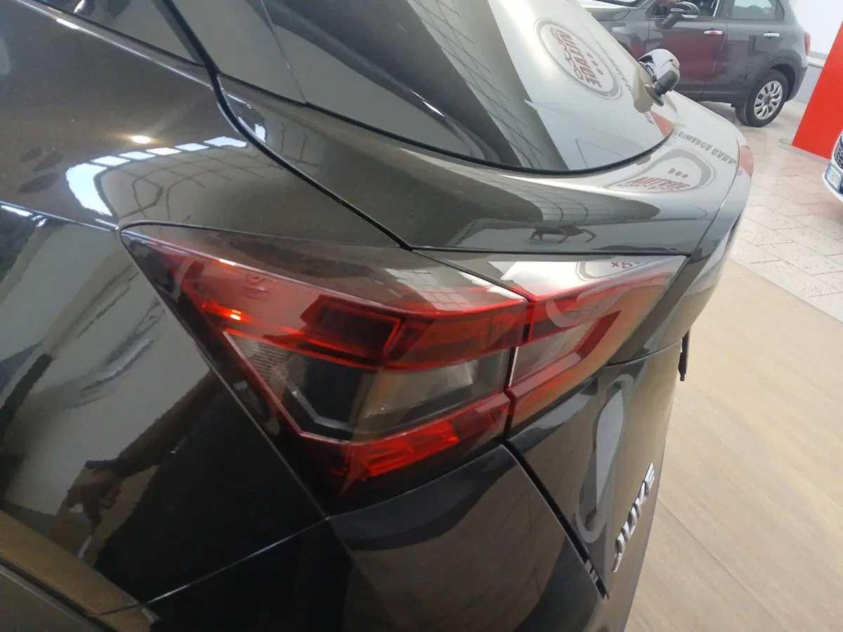 Nissan Juke usata a Lecce (6)