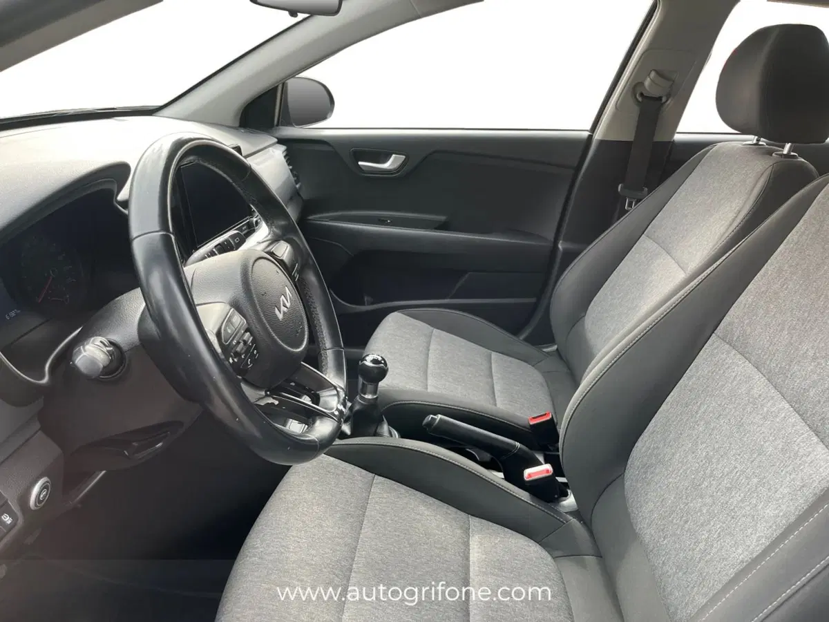 Kia Stonic usata a Modena (9)