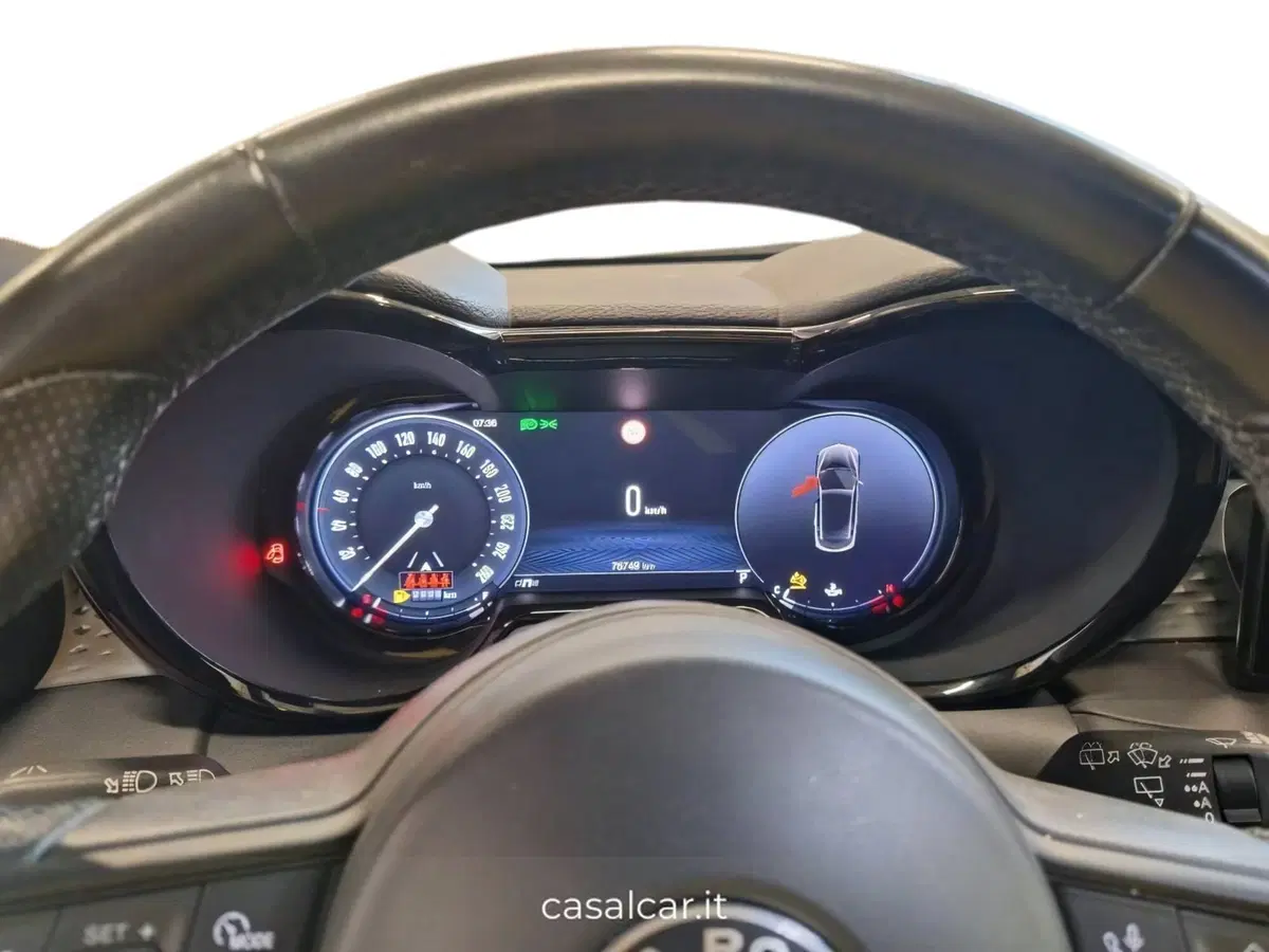 Alfa Romeo Tonale usata a Salerno (8)