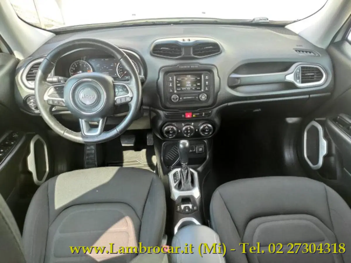 Jeep Renegade usata a Milano (2)