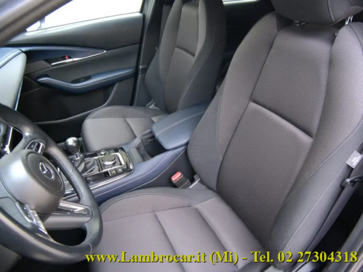 Mazda CX-30 usata a Milano (4)
