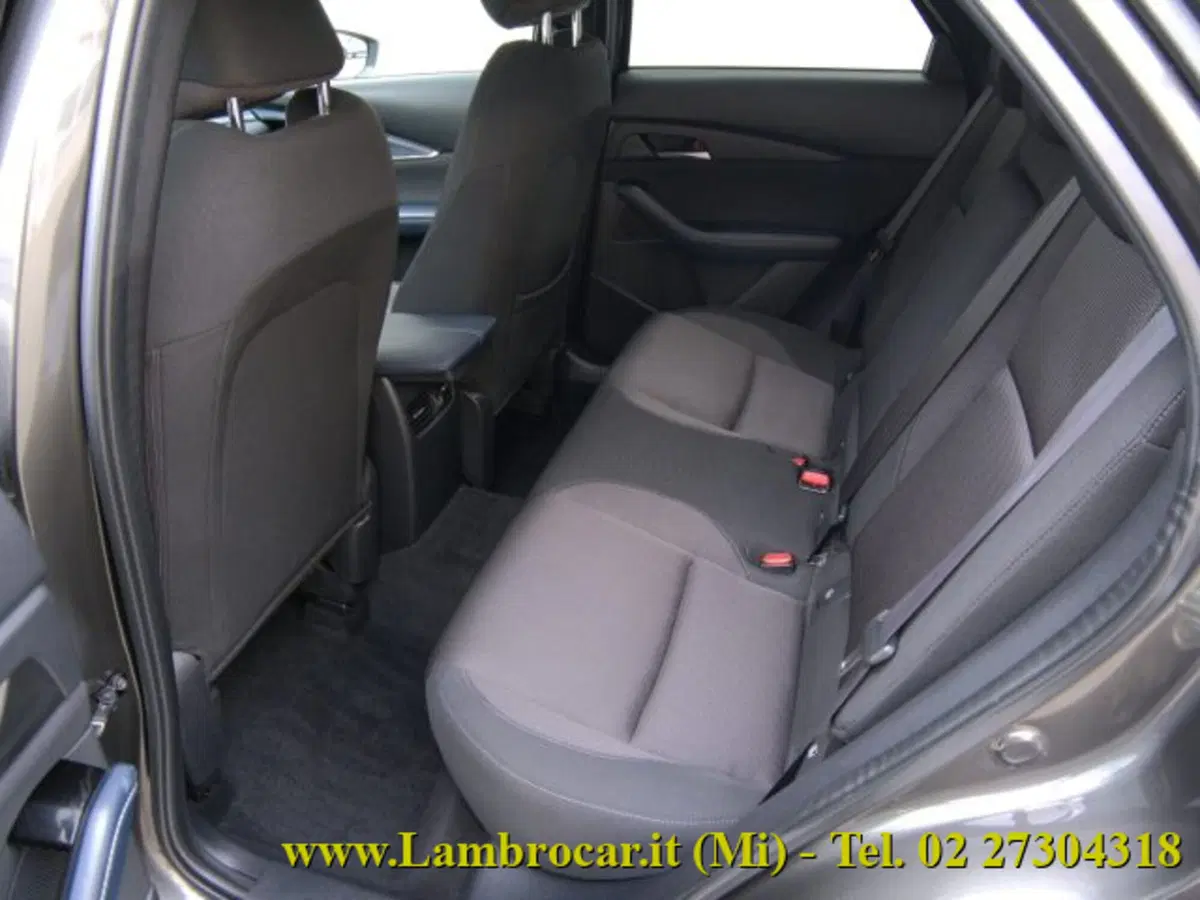 Mazda CX-30 usata a Milano (5)