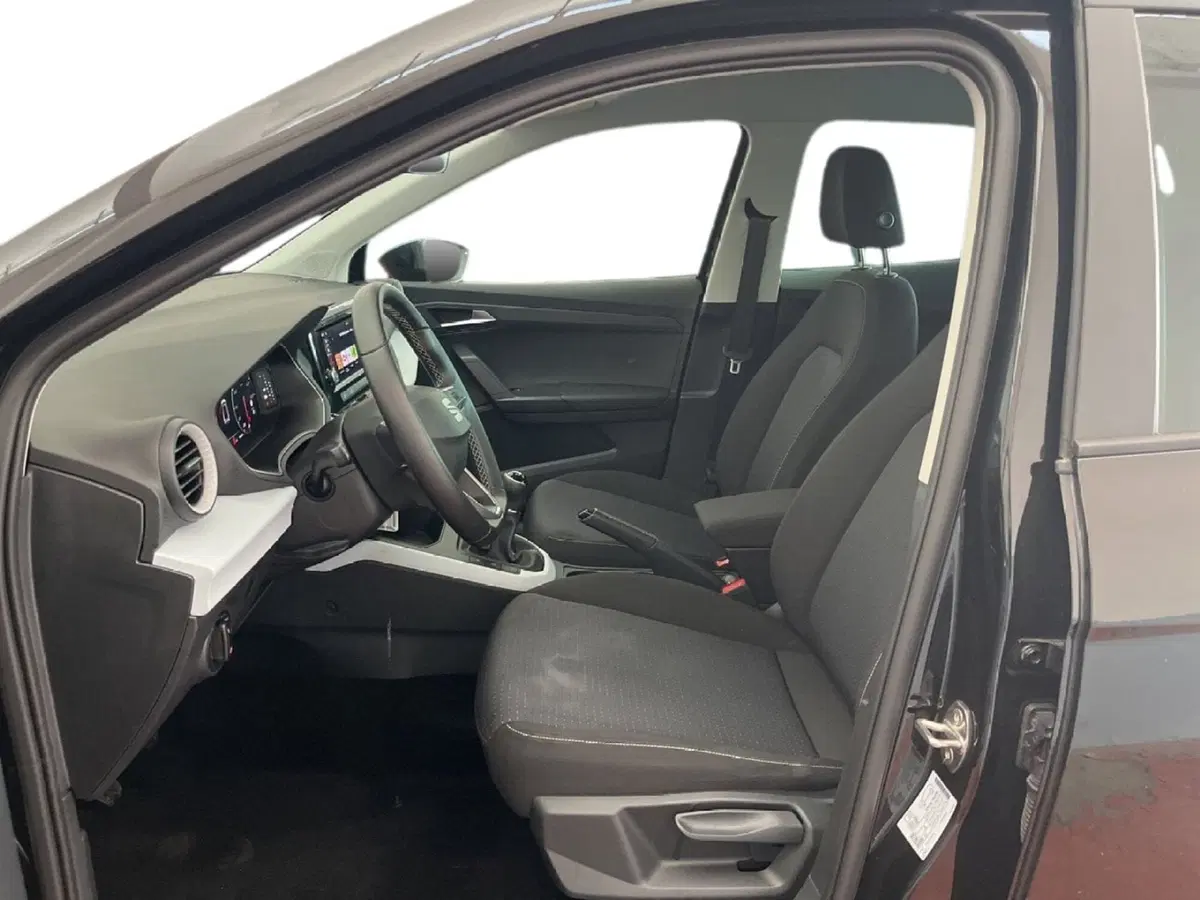 SEAT Arona usata a Torino (9)