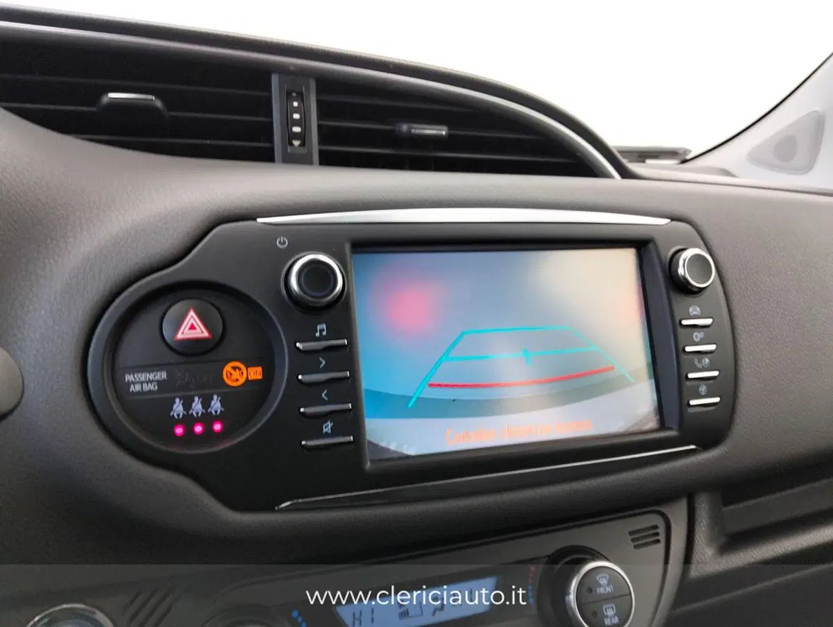 Toyota Yaris usata a Como (16)