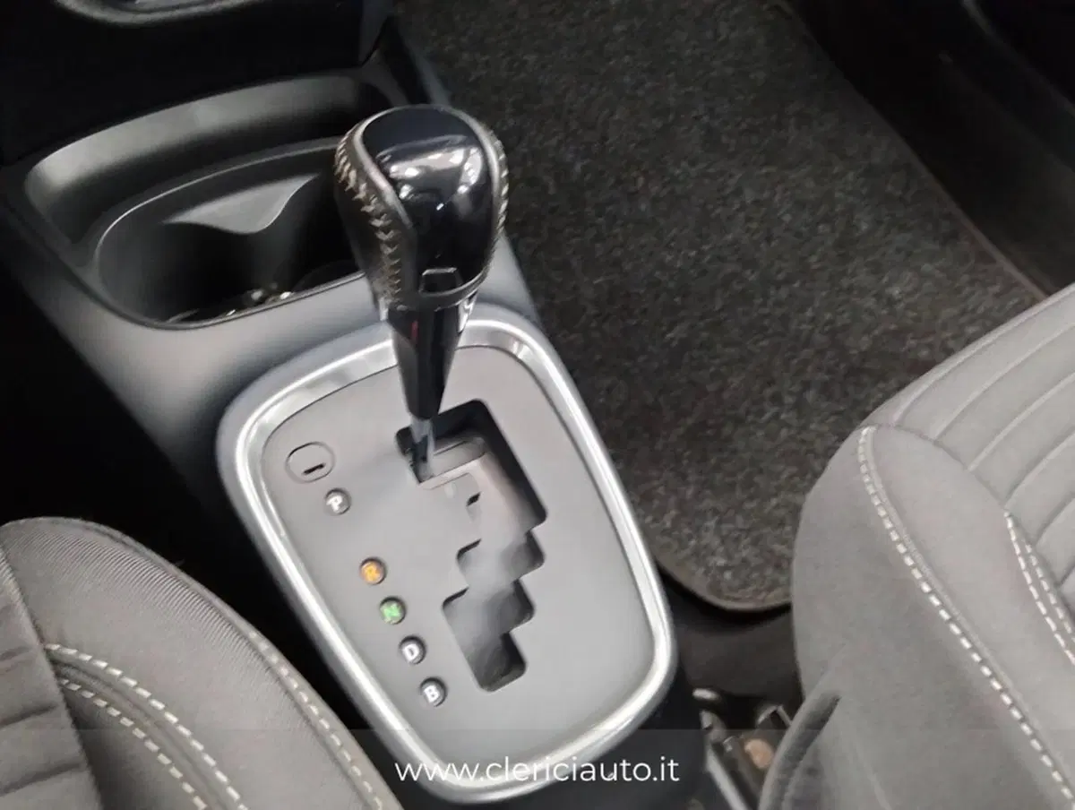 Toyota Yaris usata a Como (18)